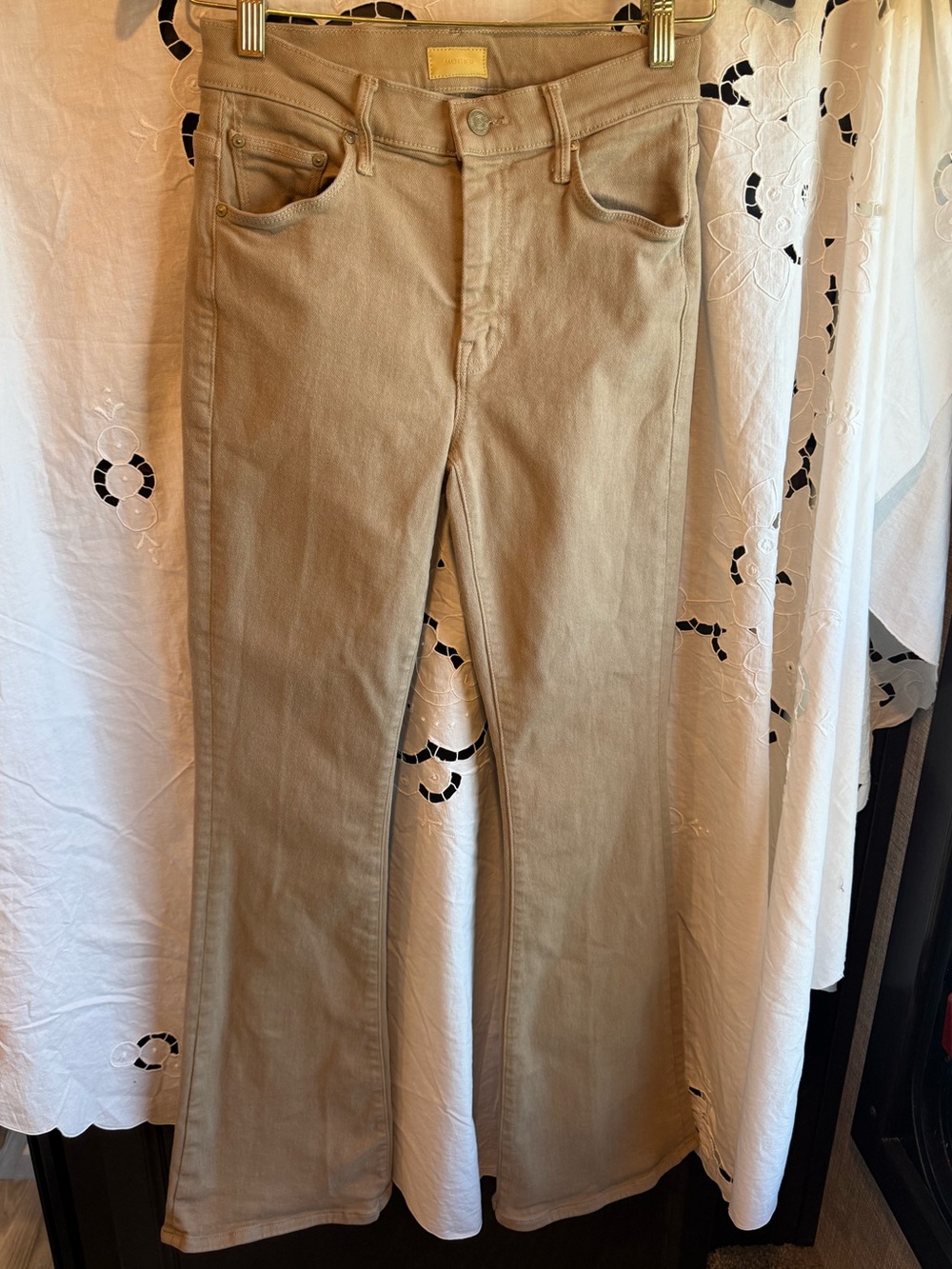 MOTHER The Weekender Sneak Bootcut Flare Jeans Second Chance 26 USA